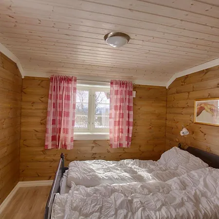 Chalet Modern Comforts, And Access *